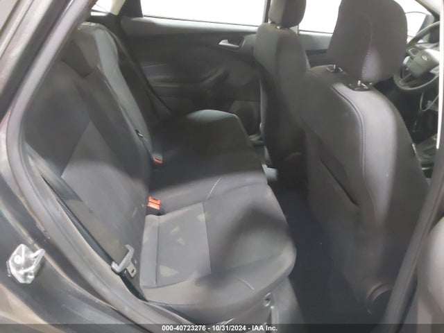 Ford FOCUS SE 2018 1FADP3K20JL320650 Image 8