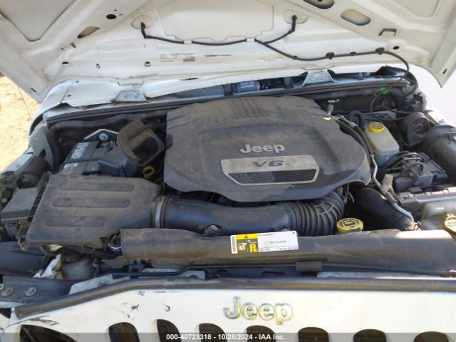 1C4BJWDG4FL749956 Jeep Wrangler Unlimited Sport