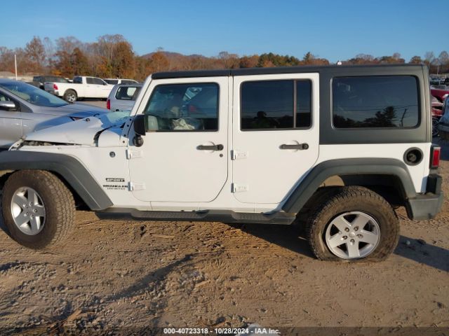 1C4BJWDG4FL749956 Jeep Wrangler Unlimited Sport