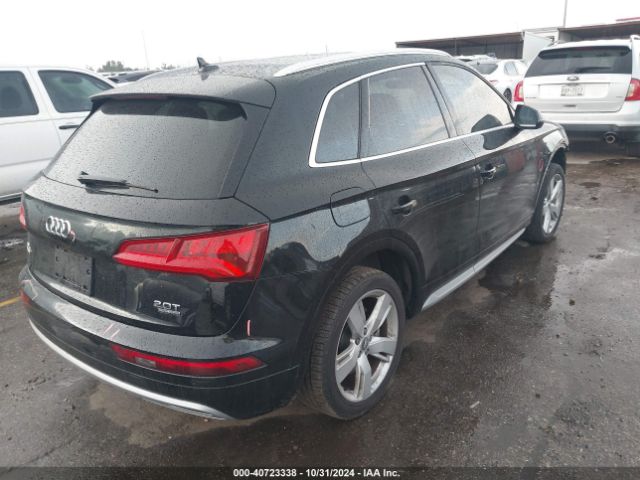 WA1BNAFY2J2057376 Audi Q5 2.0t Premium/2.0t Tech Premium