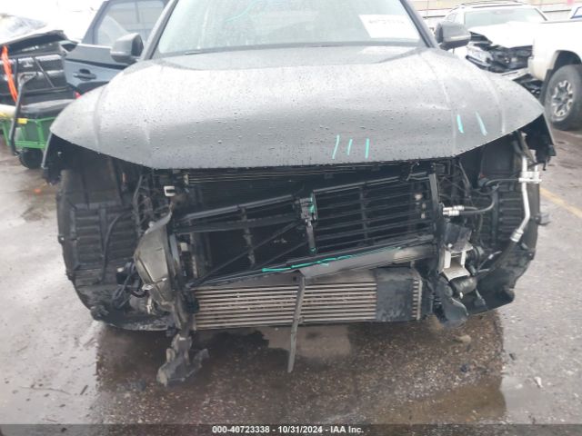 WA1BNAFY2J2057376 Audi Q5 2.0t Premium/2.0t Tech Premium