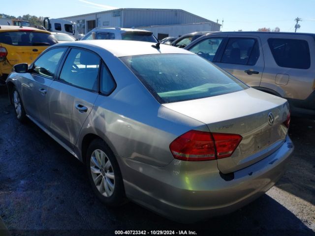 1VWAT7A31EC085091 Volkswagen Passat 1.8t Wolfsburg Edition