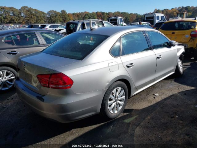 1VWAT7A31EC085091 Volkswagen Passat 1.8t Wolfsburg Edition