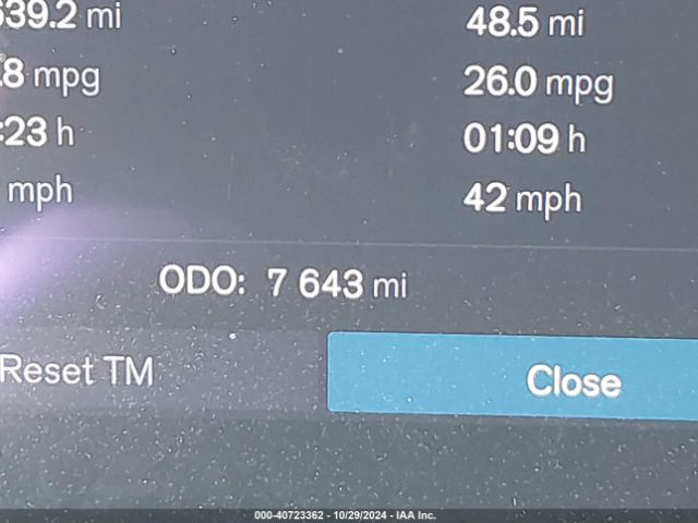 YV4L12UE8R2217967 Volvo Xc40 B5 Plus Bright Theme