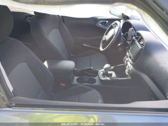 KNDJ23AU8M7779713 KIA SOUL S