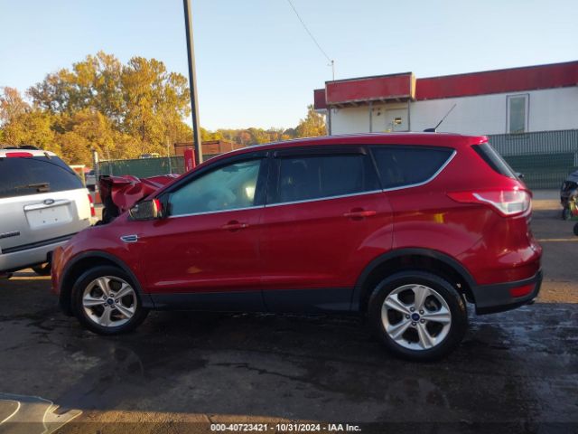 1FMCU9G93GUA35141 Ford ESCAPE SE