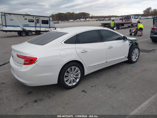 1G4ZP5SZ3KU103867 Buick Lacrosse Fwd Essence