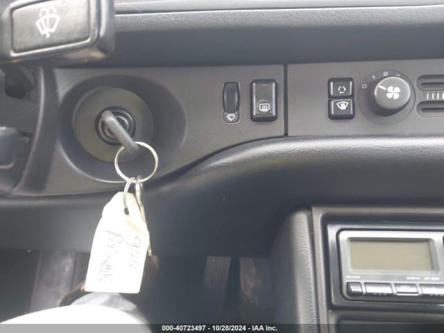 1987 PORSCHE 944 WP0AB0946HN474585 Photo 10