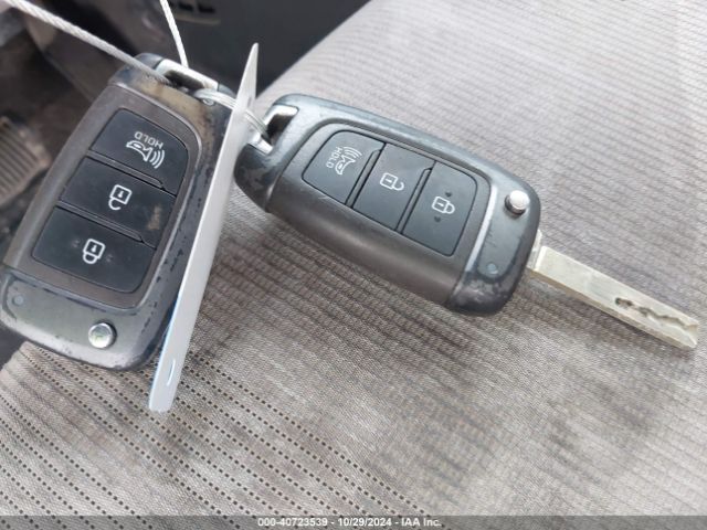 KMHRC8A37MU078291 Hyundai Venue Sel