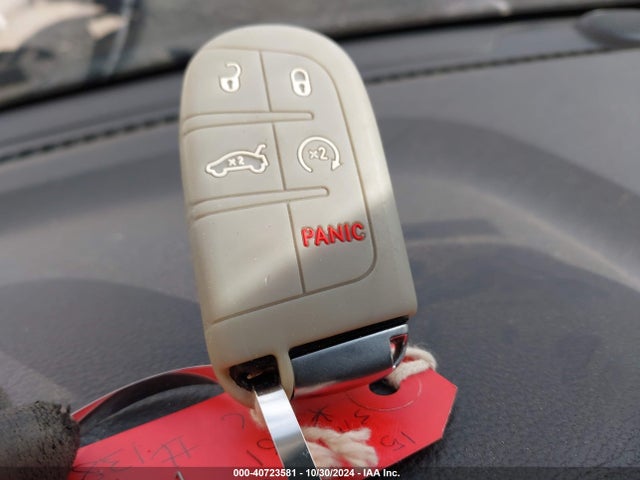 Продаж на аукціоні авто 2015 Jeep Grand Cherokee Limited, vin: 1C4RJFBG1FC783161, номер лоту: 40723581