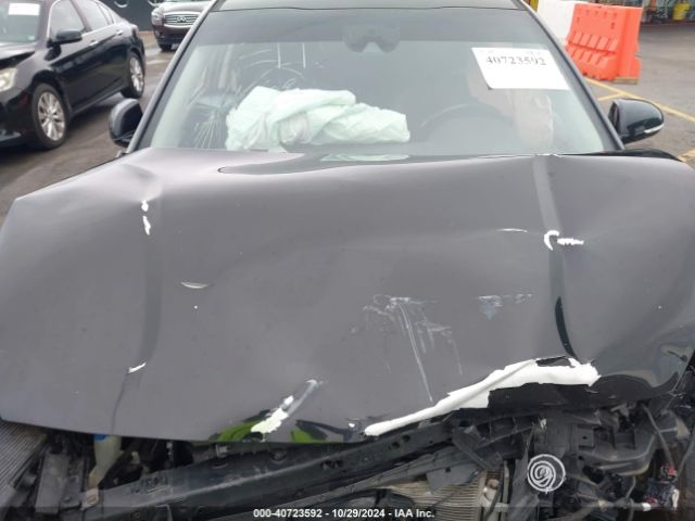 KNDCC3LC1H5072111 KIA NIRO EX