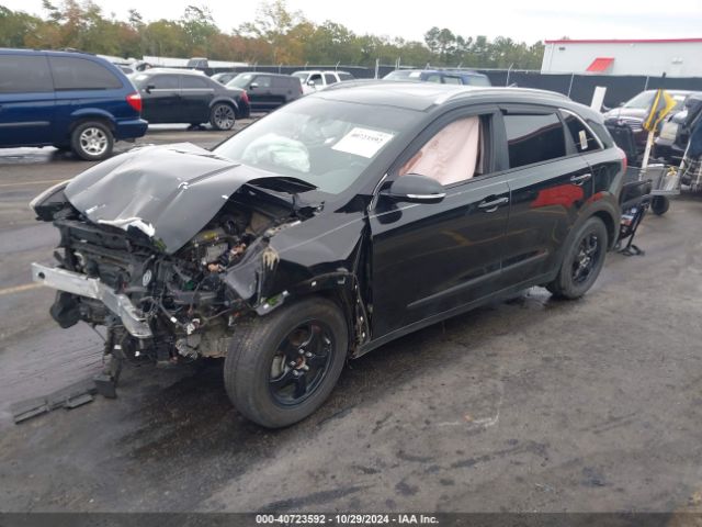 KNDCC3LC1H5072111 KIA NIRO EX