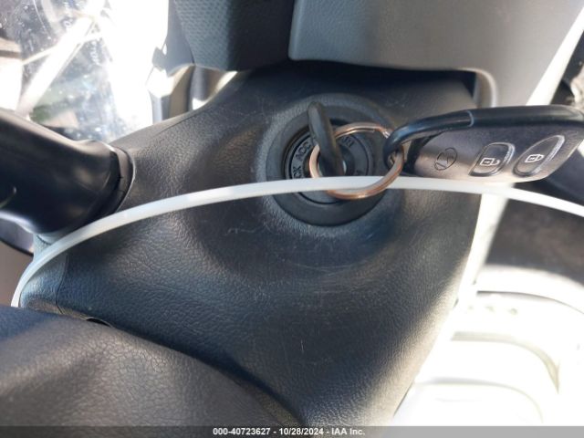 KMHCT5AE9FU219208 Hyundai ACCENT GS