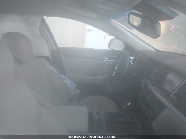 Hyundai Genesis 3.8 2016 KMHGN4JE5GU142859 Image 5