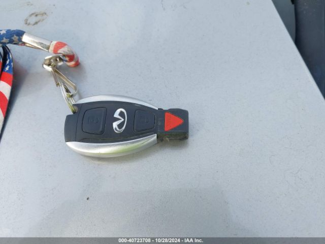SJKCH5CP7HA015979 Infiniti Qx30 Sport