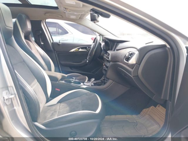 SJKCH5CP7HA015979 Infiniti Qx30 Sport