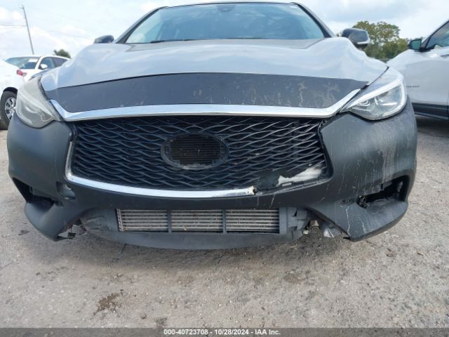 SJKCH5CP7HA015979 Infiniti Qx30 Sport