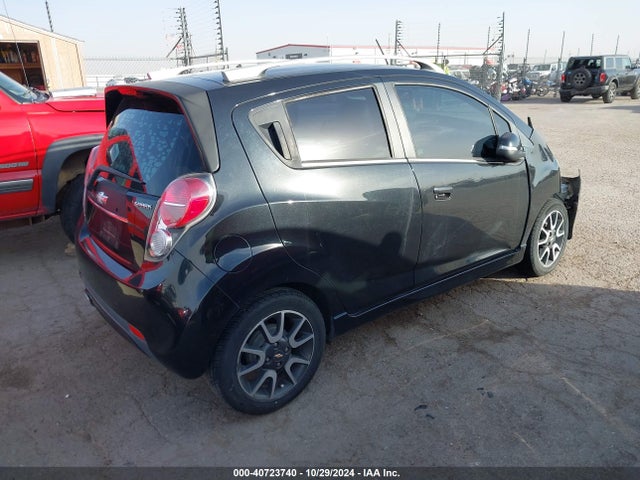 Chevrolet Spark 2lt Cvt 2015 KL8CF6S93FC807784 Image 4