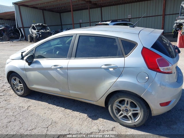 Ford FIESTA SE 2019 3FADP4EJ8KM122388 Image 14