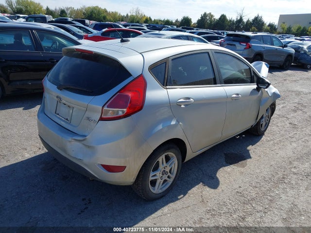 Ford FIESTA SE 2019 3FADP4EJ8KM122388 Image 4