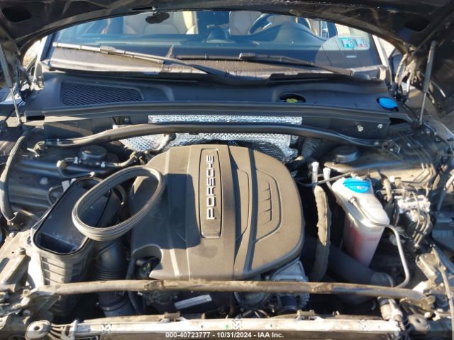 2018 PORSCHE MACAN WP1AA2A59JLB15380 Photo 9