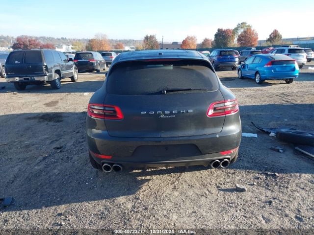Porsche Macan Sport Edition 2018 WP1AA2A59JLB15380 Image 16