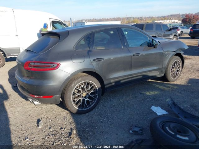 2018 PORSCHE MACAN WP1AA2A59JLB15380 Photo 3