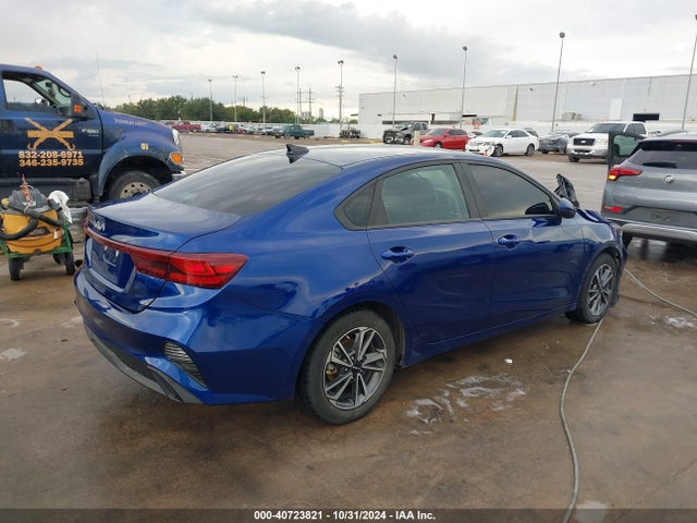 KIA Forte Lxs 2023 3KPF24AD6PE599873 Image 4