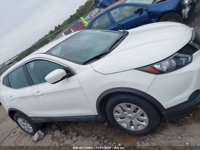 JN1BJ1CRXKW340068 Nissan Rogue Sport S