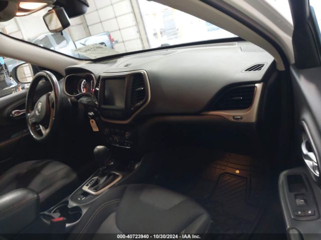 1C4PJMCS5GW341286 Jeep Cherokee Latitude