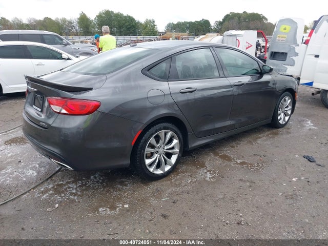 1C3CCCBG7FN672489 Chrysler 200 S