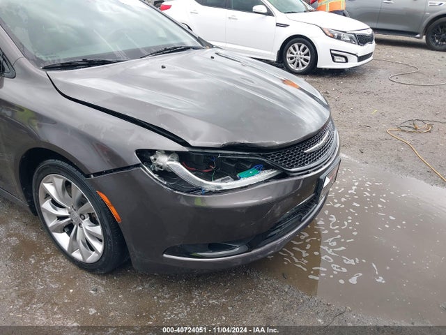1C3CCCBG7FN672489 Chrysler 200 S