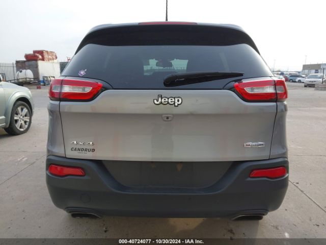 1C4PJMCS4HW506486 Jeep Cherokee Latitude 4x4