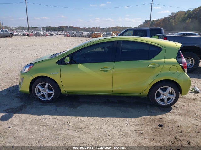 Toyota Prius C Two 2016 JTDKDTB37G1128083 Image 15