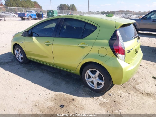 Toyota Prius C Two 2016 JTDKDTB37G1128083 Image 3