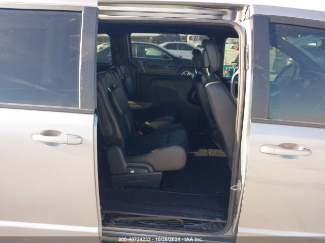 2C4RDGEG3KR689051 Dodge Grand Caravan Gt