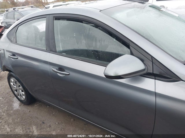 Hyundai ACCENT SE 2019 3KPC24A30KE046879 Image 13
