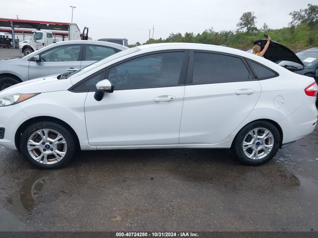 Ford FIESTA SE 2016 3FADP4BJXGM125546 Image 14