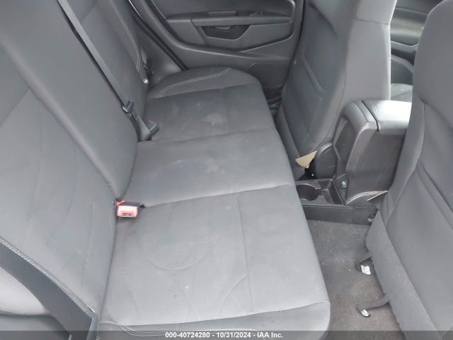 Ford FIESTA SE 2016 3FADP4BJXGM125546 Image 8