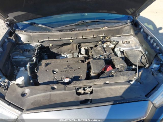 JA4AP3AW4HZ017549 Mitsubishi Outlander Sport 2.4 Se