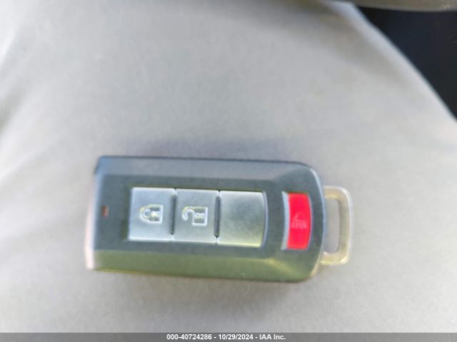 JA4AP3AW4HZ017549 Mitsubishi Outlander Sport 2.4 Se