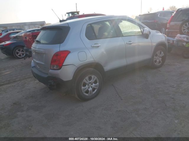 KL7CJKSB8GB550966 Chevrolet Trax 1ls