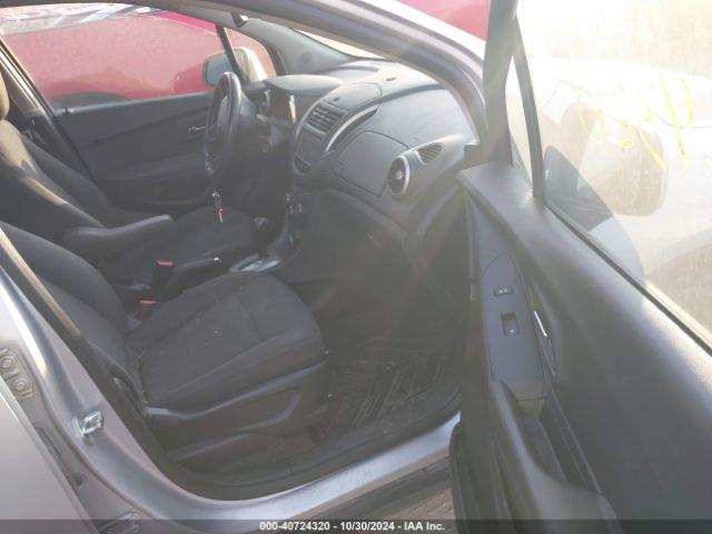 KL7CJKSB8GB550966 Chevrolet Trax 1ls