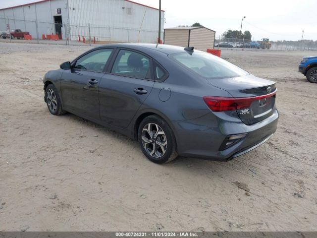 3KPF24AD3LE246369 KIA Forte Lxs