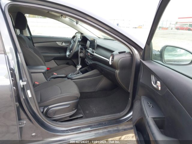 3KPF24AD3LE246369 KIA Forte Lxs