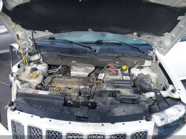 1C4NJCEA2GD648223 Jeep Compass Latitude