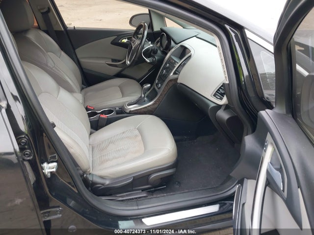 1G4PR5SK8H4110942 Buick Verano Sport Touring