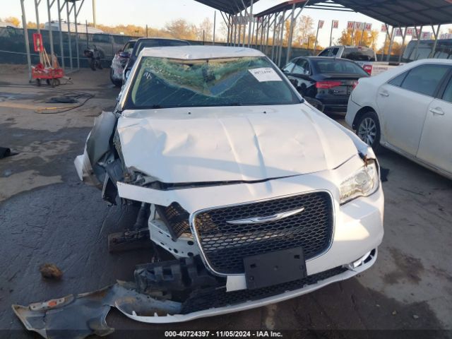 2C3CCAAG6FH868017 Chrysler 300 Limited