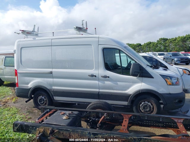 Ford Transit-150 Cargo Van 2020 1FTYE1C87LKB67623 Image 13