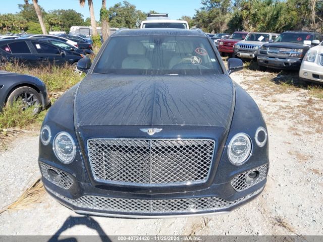 SJAAM2ZV2KC027805 Bentley Bentayga V8